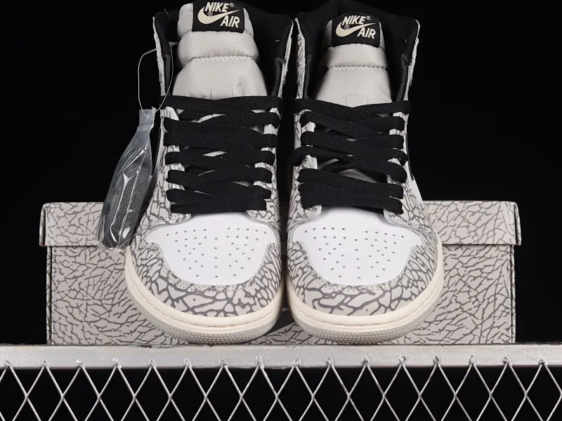 All categories Air Jordan Jordan series basketball shoes Air Jordan 1 High Air Jordan 1 High OG "White Cement" AJ1 Joe 1 elephant pattern high-top basketball shoes DZ5485-052